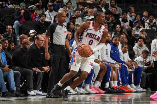 广信配资 恩比德轮休76人大胜送篮网6连败垫底 马克西26+6+7乌布雷单节22分